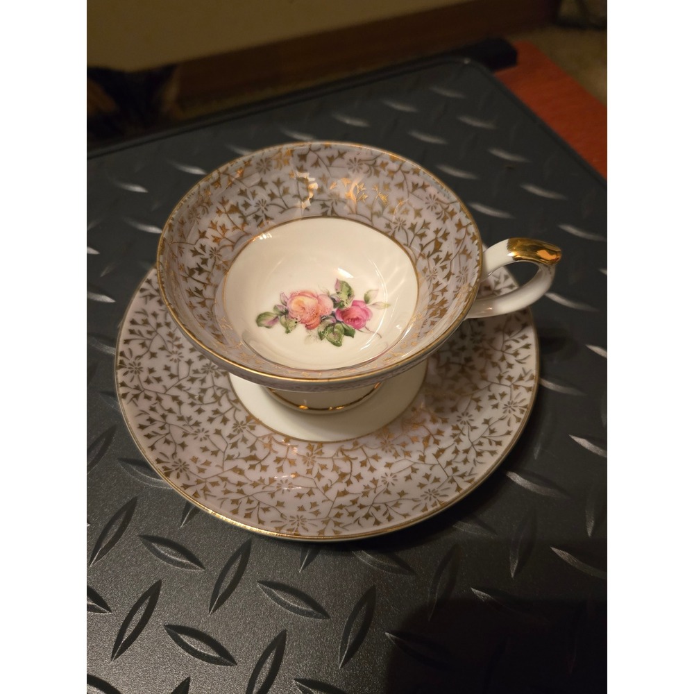 Vintage‎ Fine China Japan Lusterware Teacup Saucer Set Iridescent Rose Gold Gilt